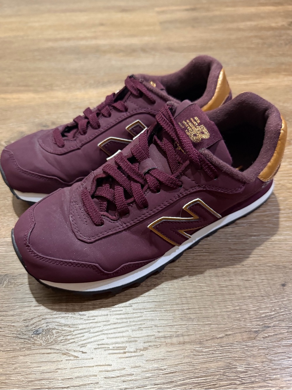 New Balance 515 Classic Burgundy Gold Sneakers Women’s 7.5 Casual Shoes